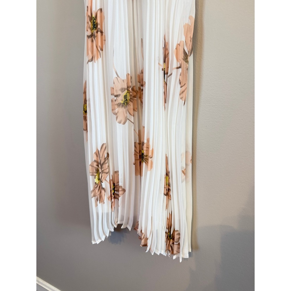 Entro • NWT White Peach Floral Pleated Halter Mini Dress Sleeveless Summer Sm - Picture 4 of 10